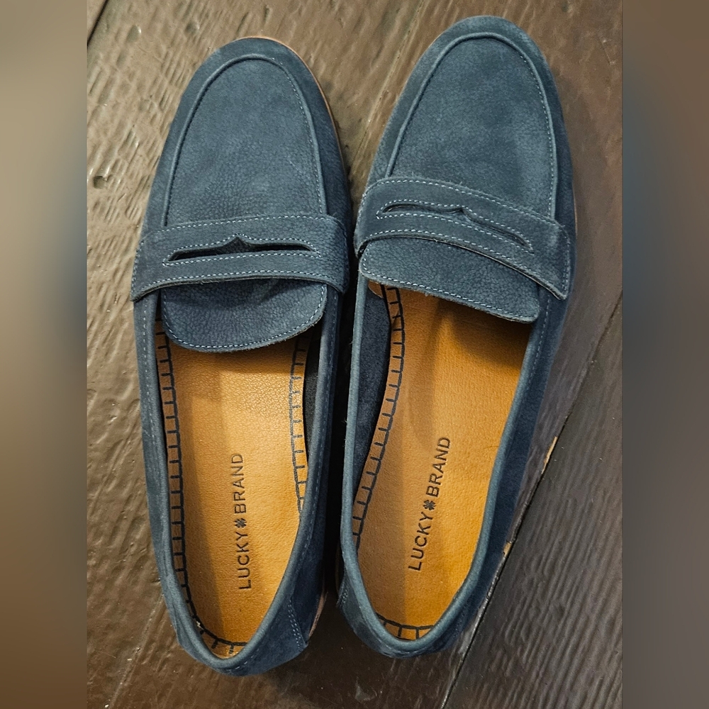 Lucky Parmin loafer, blue size 8 (but fits closer to 7.5)